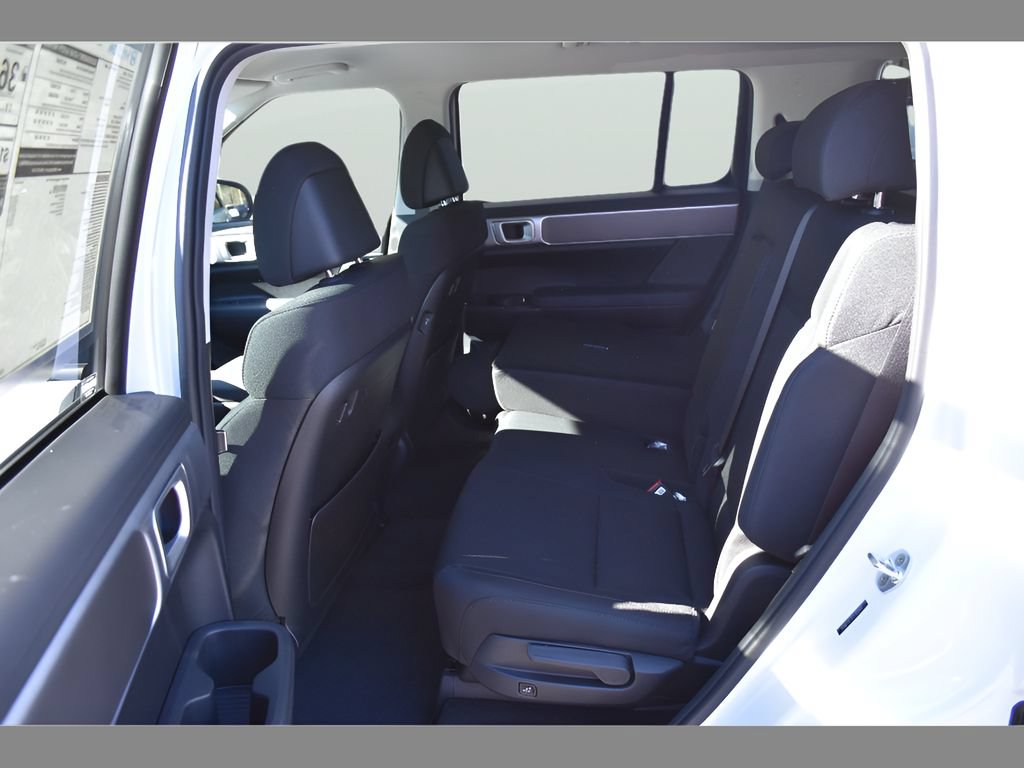 New 2026 Hyundai Santa Fe SE FWD image 11