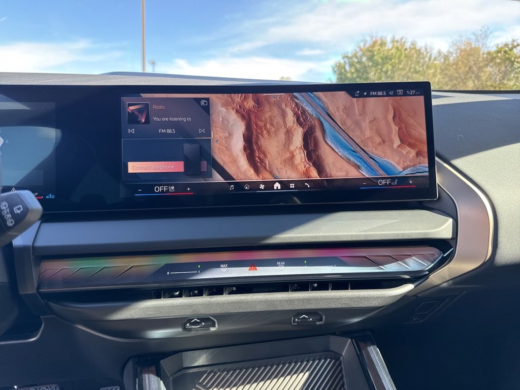 Used 2025 BMW X3 xDrive30i w/ Convenience Package image 15