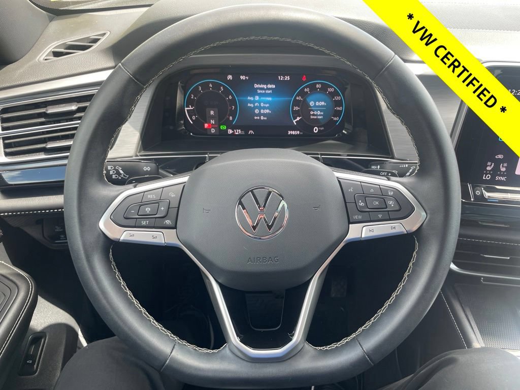Certified 2024 Volkswagen Atlas Cross Sport SE w/ Panoramic Sunroof Package AWD/4WD image 31