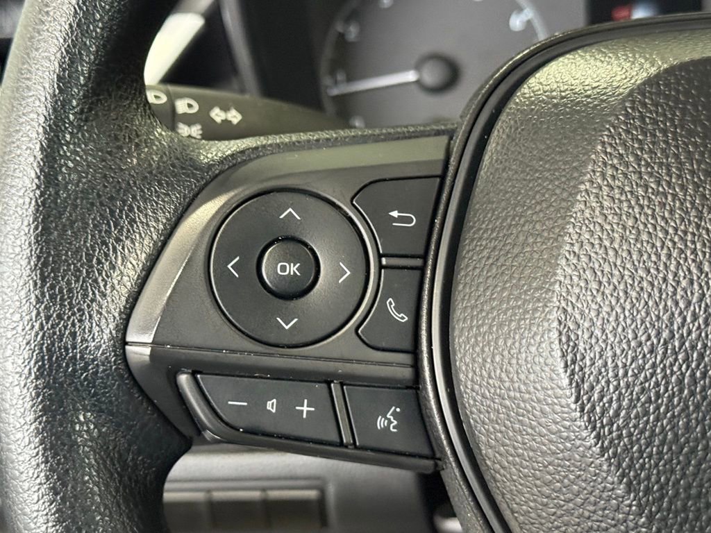Certified 2025 Toyota Corolla LE image 21