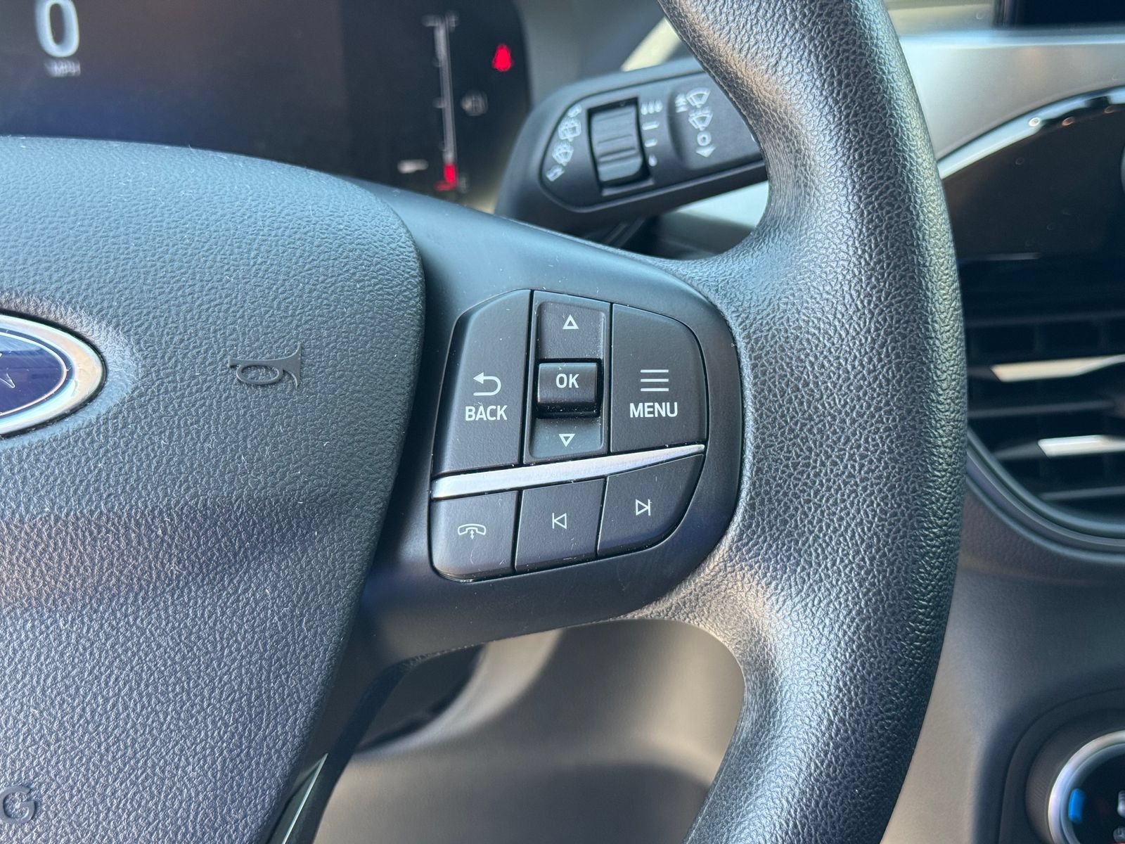 Used 2025 Ford Escape Active FWD image 27