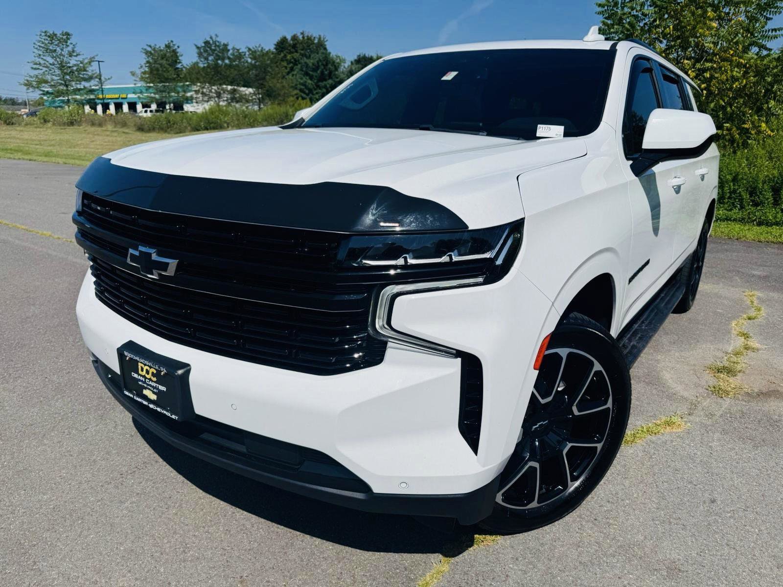 Used 2023 Chevrolet Suburban RST image 1