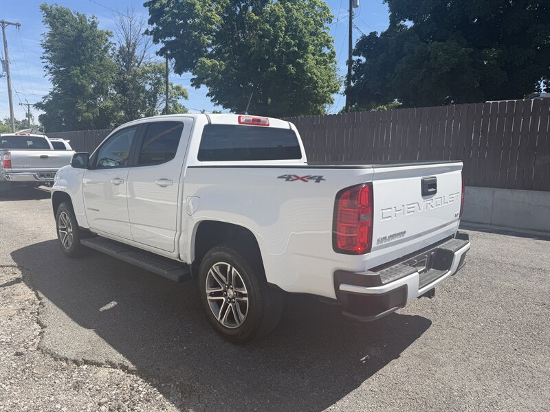 Used 2022 Chevrolet Colorado W/T w/ Custom Special Edition AWD/4WD image 8