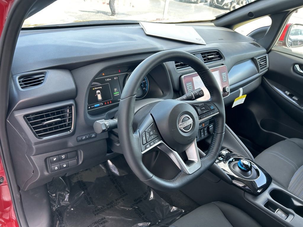 New 2025 Nissan Leaf SV Plus image 17
