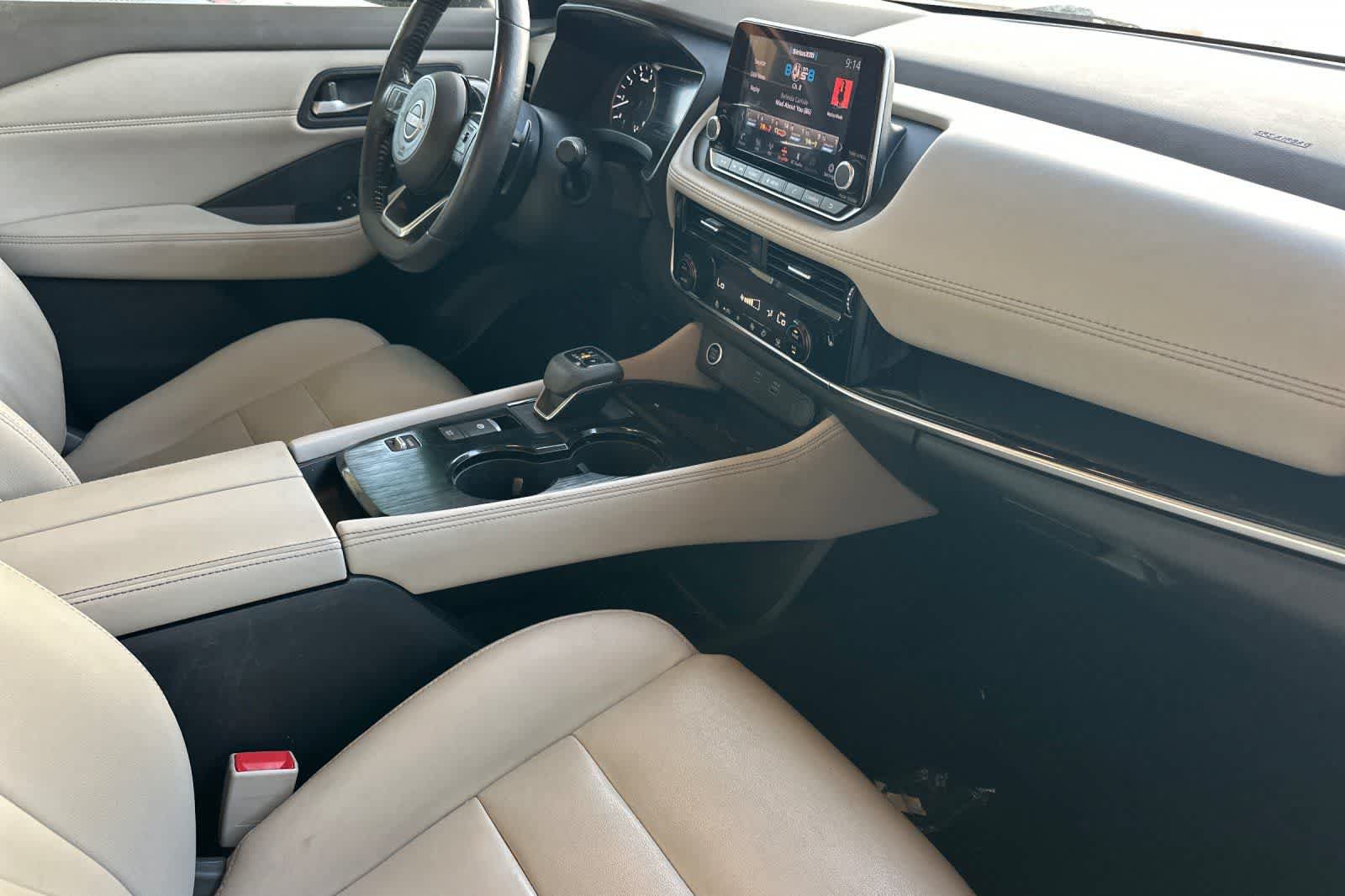 Used 2023 Nissan Rogue SL FWD image 17