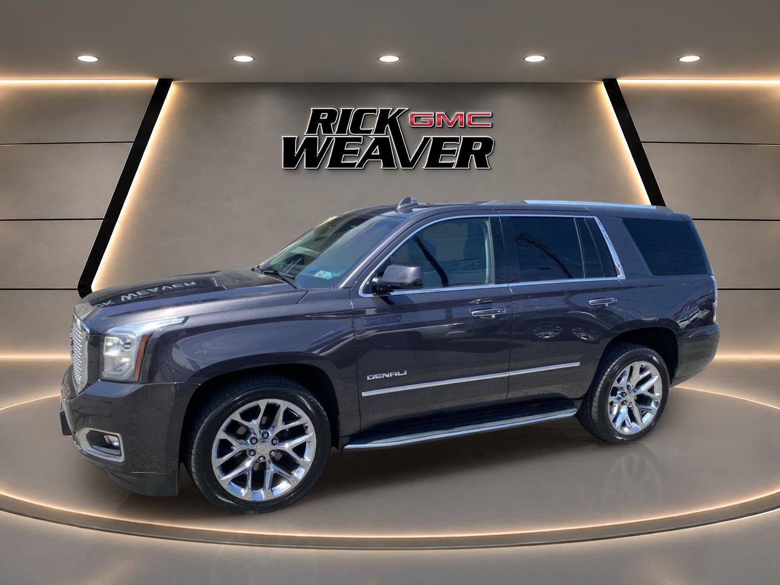 Used 2017 GMC Yukon Denali w/ Open Road Package AWD/4WD image 3