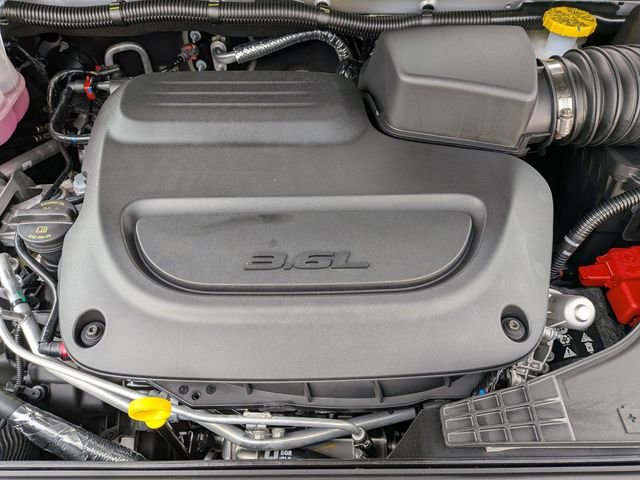 New 2026 Chrysler Pacifica Select image 30