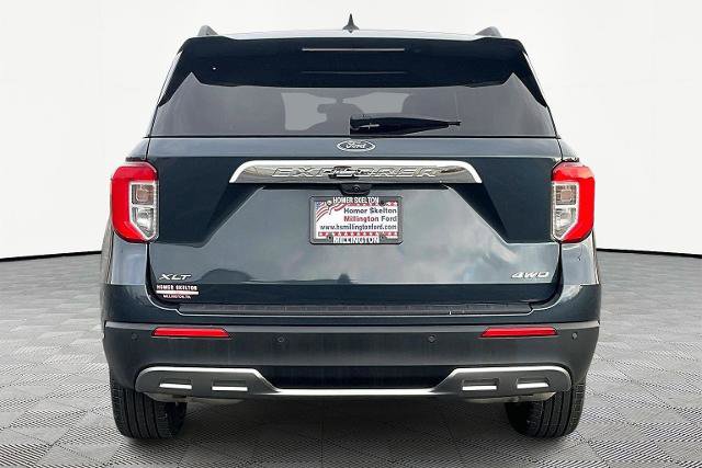 Certified 2023 Ford Explorer XLT w/ Equipment Group 202A image 4