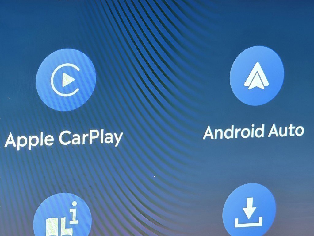 Used 2025 Lincoln Aviator Reserve w/ Equipment Group 201A image 6