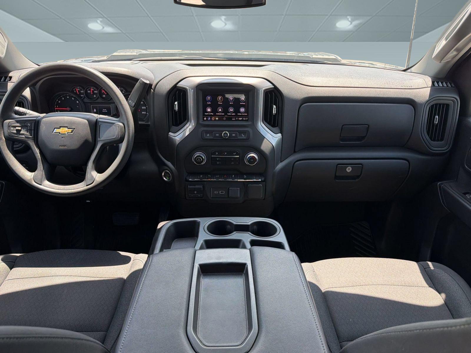 Used 2025 Chevrolet Silverado 2500 Custom w/ Custom Value Package AWD/4WD image 15