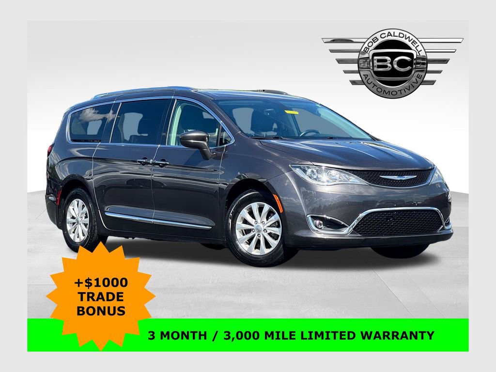 Used 2018 Chrysler Pacifica Touring-L Plus