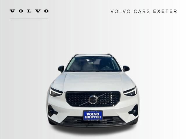New 2026 Volvo XC40 B5 Plus w/ Protection Package Premier AWD/4WD image 2