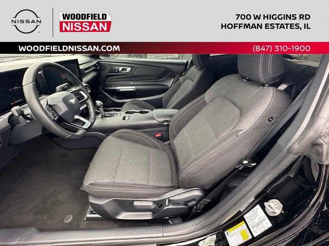 Used 2025 Ford Mustang Coupe image 25