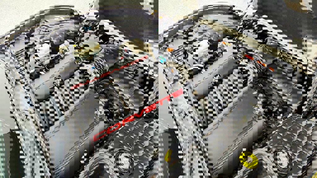 Used 2000 Chevrolet Corvette Convertible w/ Memory Pkg RWD image 25