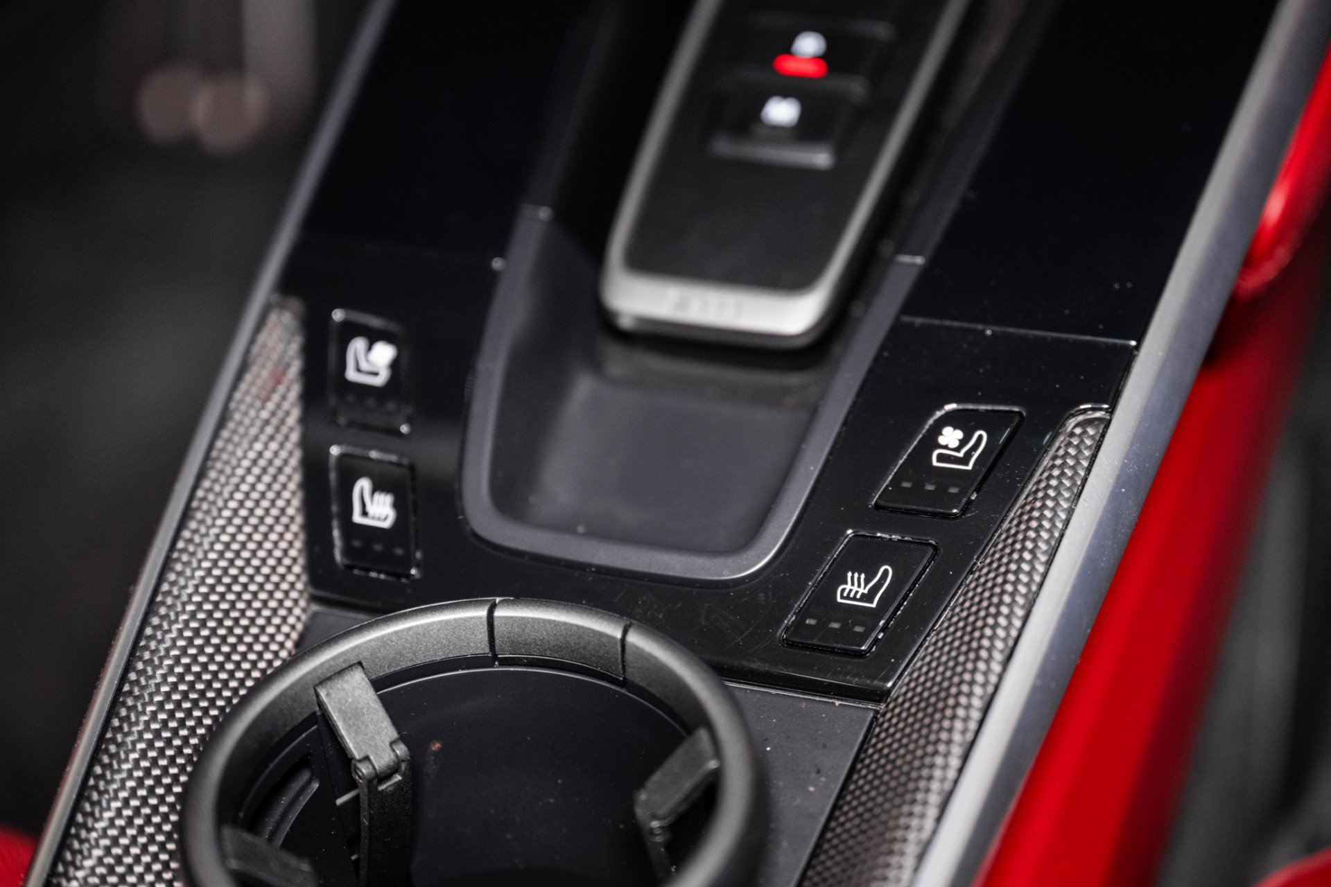 Used 2022 Porsche 911 Turbo S image 40