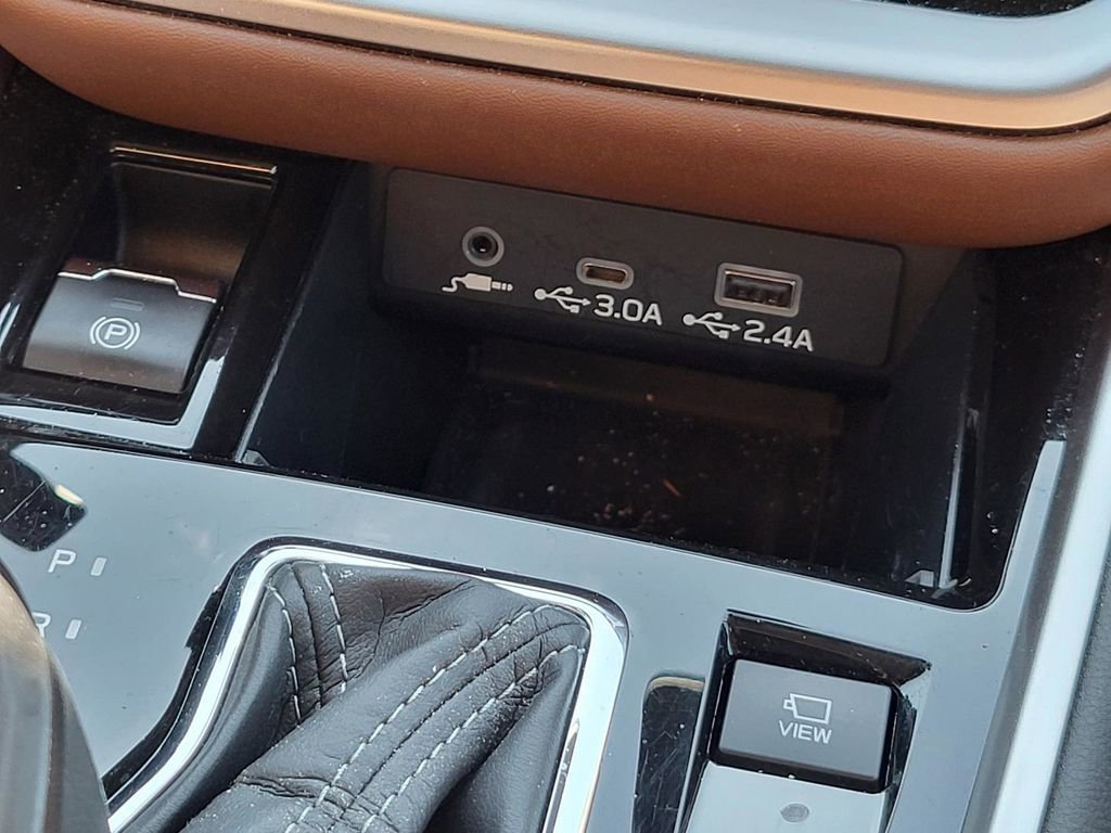 Certified 2024 Subaru Outback Touring w/ Popular Package #2 image 27