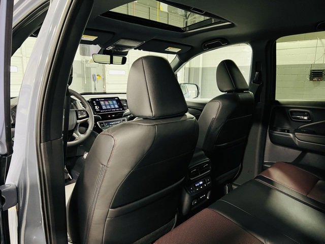 New 2026 Honda Ridgeline Black Edition image 25