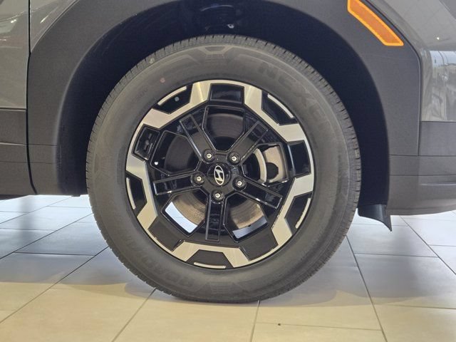Used 2026 Hyundai Santa Fe SEL FWD image 8