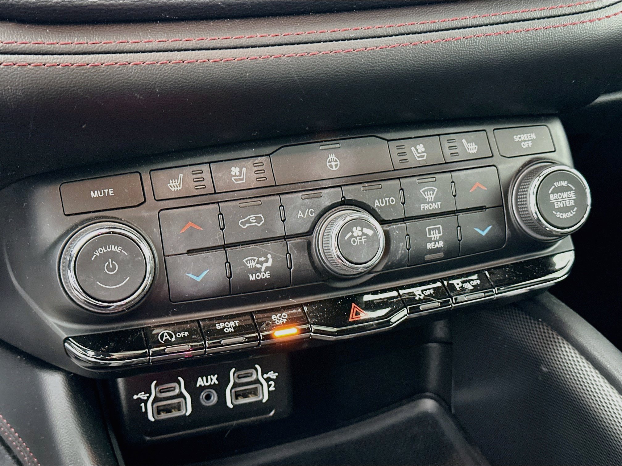 Used 2024 Dodge Durango GT AWD/4WD image 20
