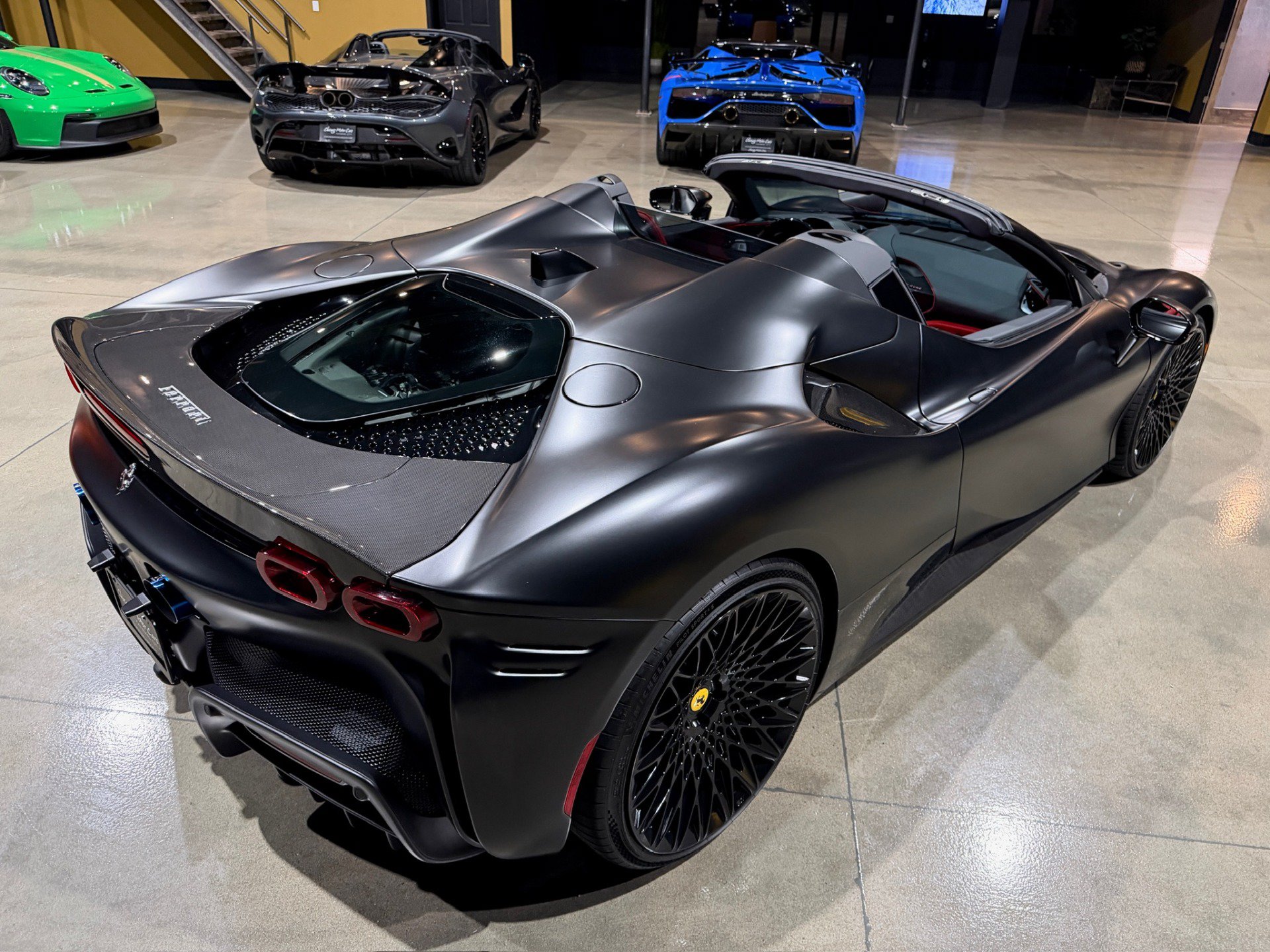 Used 2025 Ferrari SF90 Spider AWD/4WD image 39