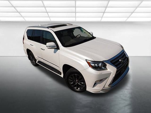 Used 2018 Lexus GX 460 Luxury image 2