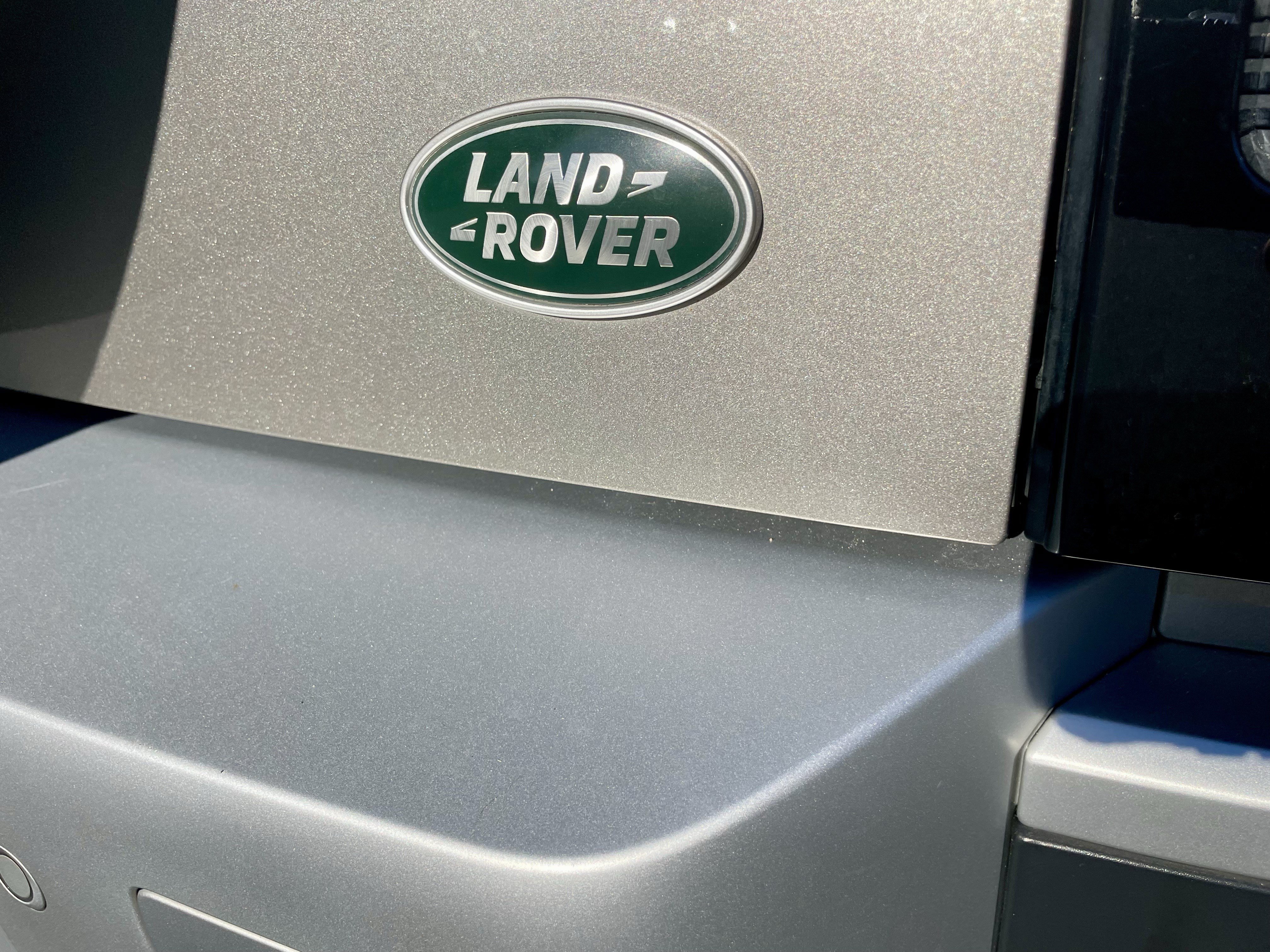 Used 2022 Land Rover Defender 110 S AWD/4WD image 33