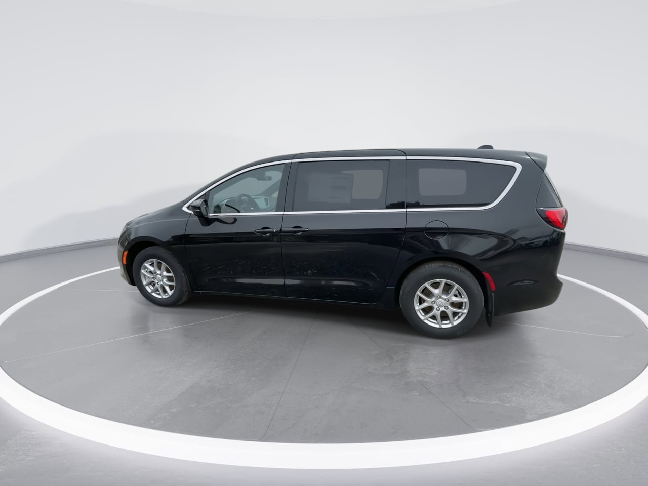 New 2026 Chrysler Voyager LX FWD image 5