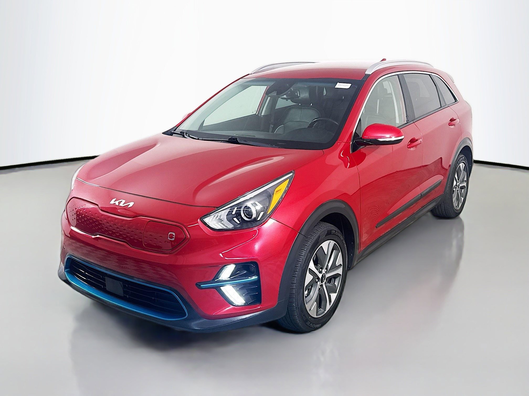 Used 2022 Kia Niro EX w/ Cold Weather Package image 4