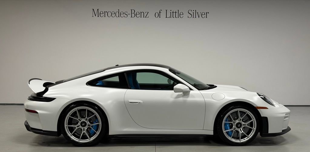 Used 2026 Porsche 911 GT3 RWD image 6