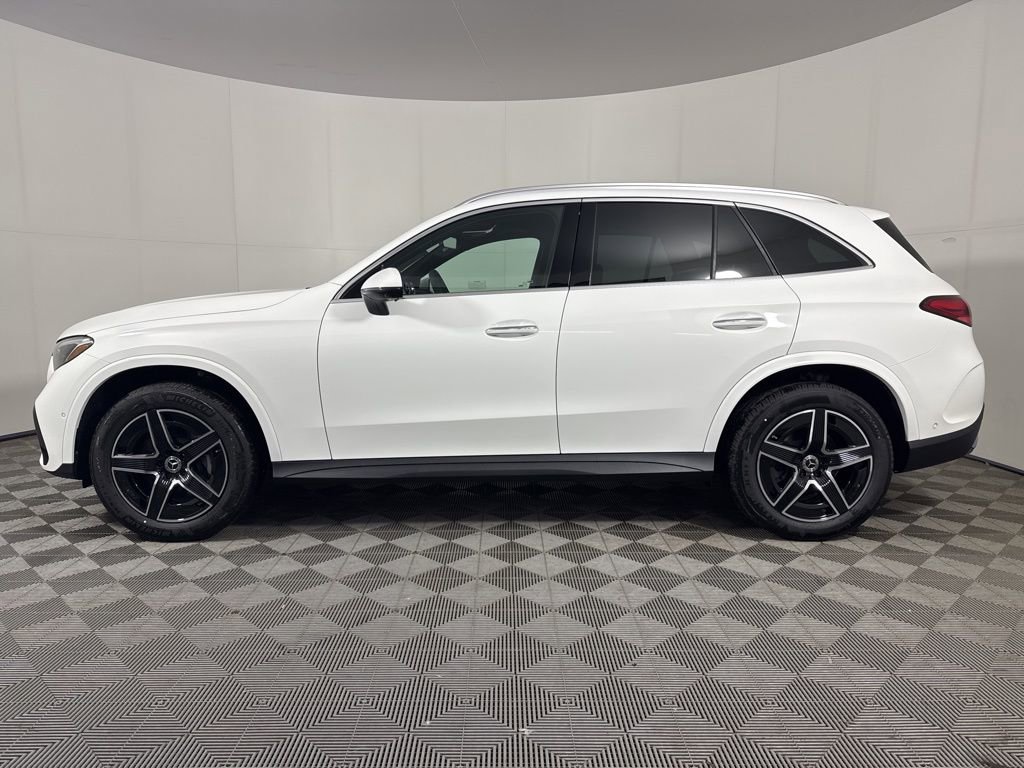 New 2026 Mercedes-Benz GLC 300 4MATIC image 2