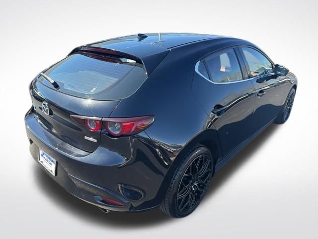 Used 2020 MAZDA MAZDA3 Premium image 6