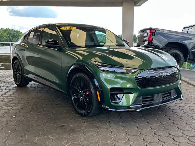 Certified 2025 Ford Mustang Mach-E Premium w/ Sport Appearance Package AWD/4WD image 30