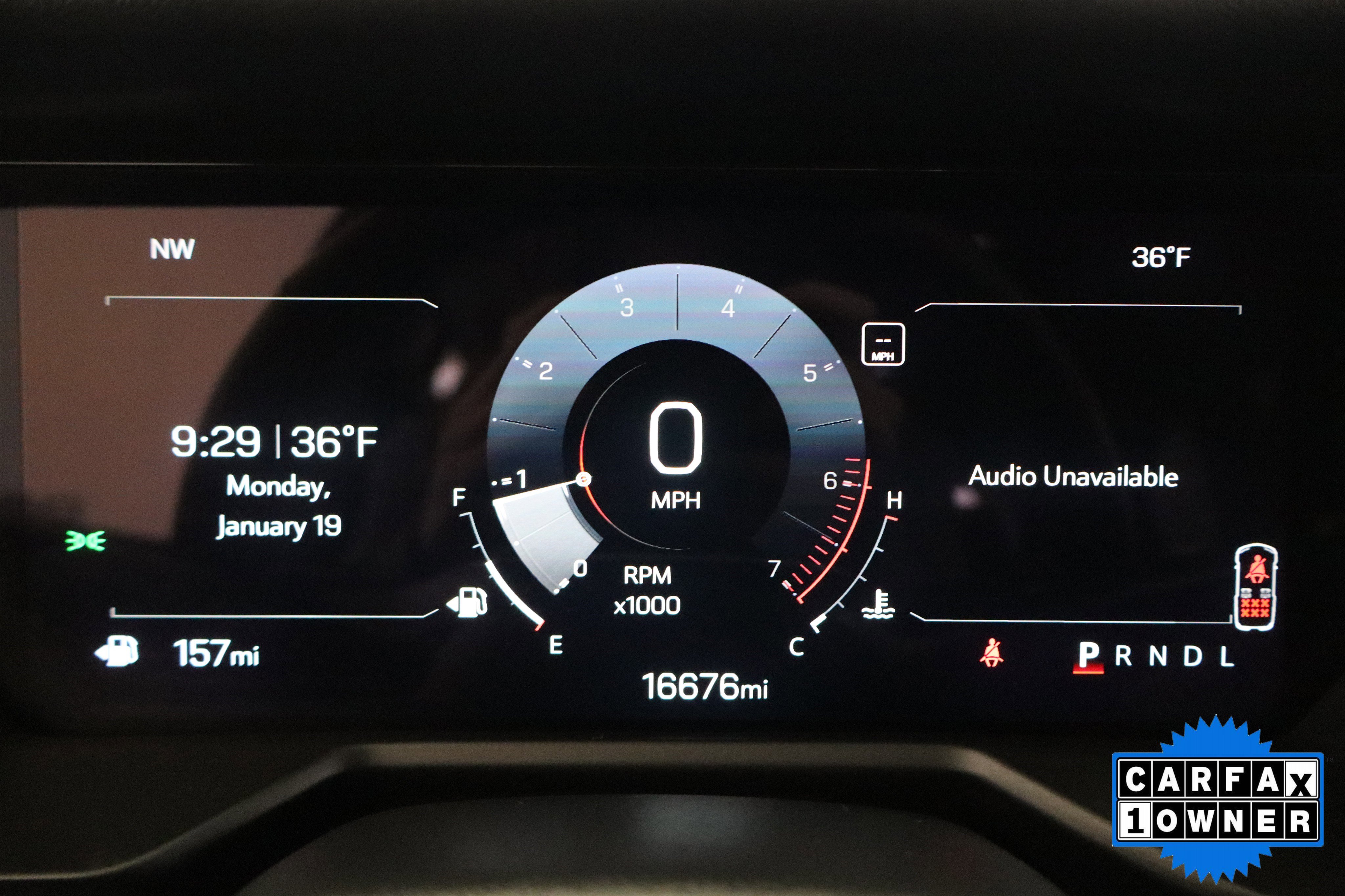 Used 2025 GMC Acadia Elevation image 17