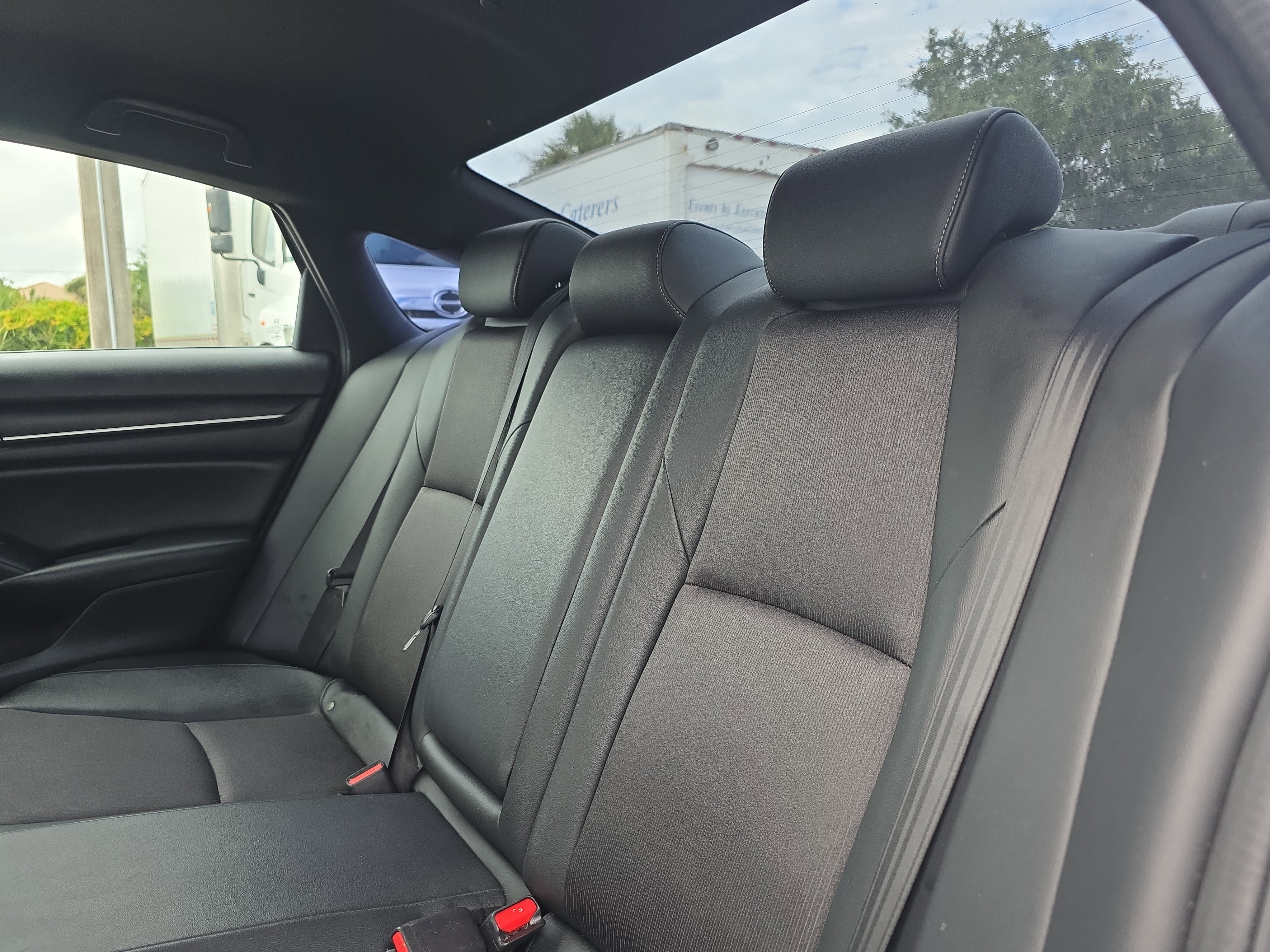 Used 2020 Honda Accord Sport image 15