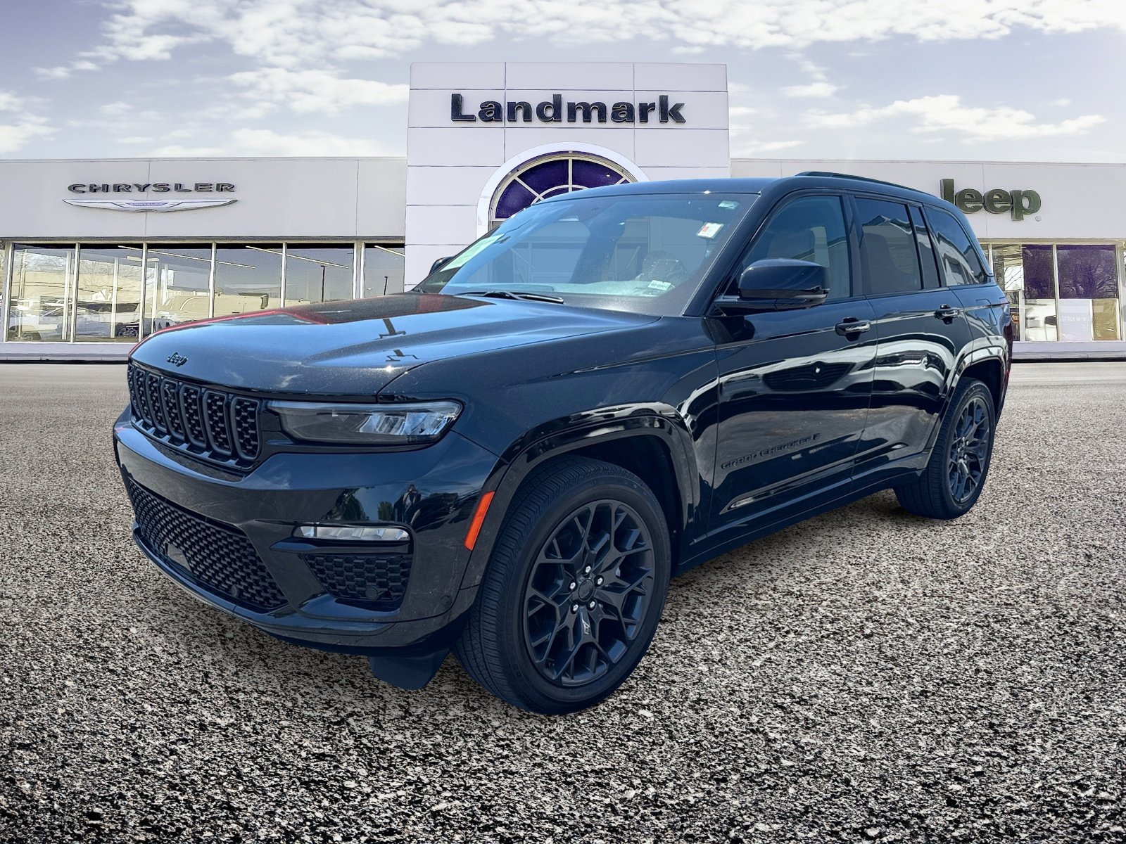 Used 2024 Jeep Grand Cherokee Summit AWD/4WD image 1