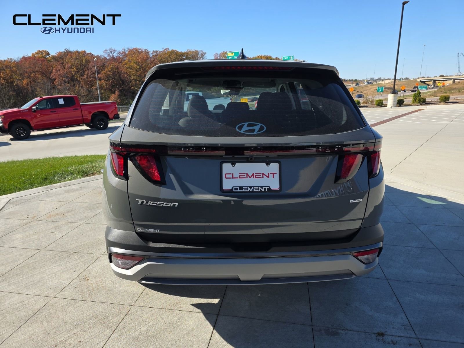 New 2026 Hyundai Tucson SE image 7
