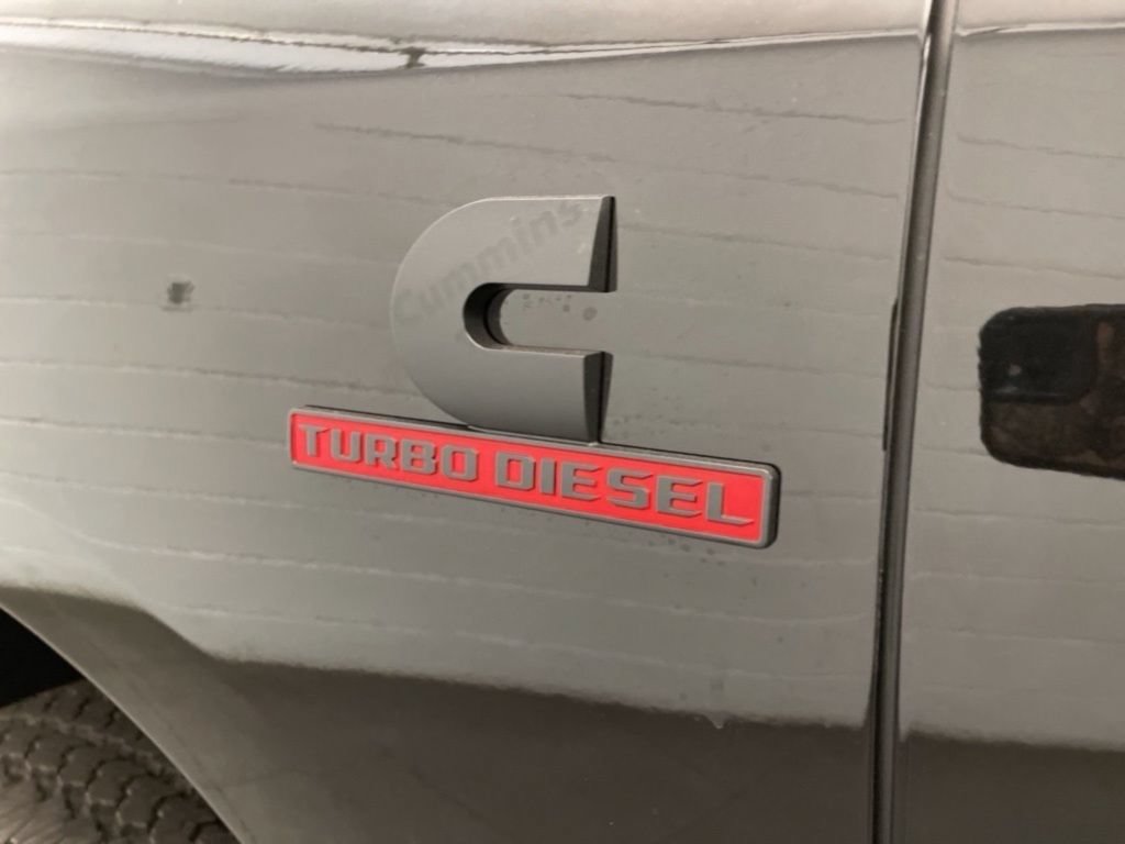 New 2026 RAM 2500 Laramie AWD/4WD image 12