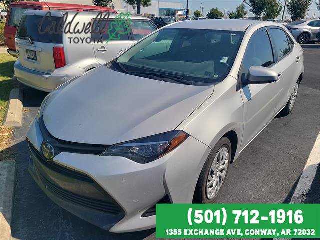 Used 2017 Toyota Corolla LE FWD image 1