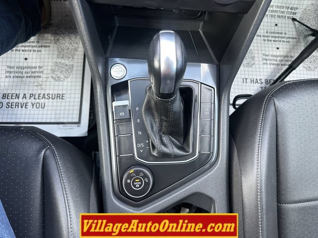 Used 2020 Volkswagen Tiguan SE w/ Panoramic Sunroof Package AWD/4WD image 22