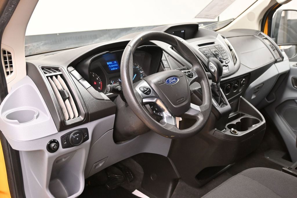 Used 2018 Ford Transit 150 XL RWD image 17