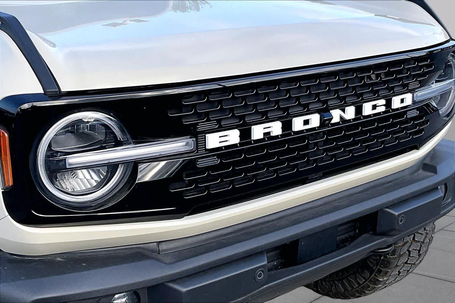 Certified 2025 Ford Bronco Outer Banks AWD/4WD image 25