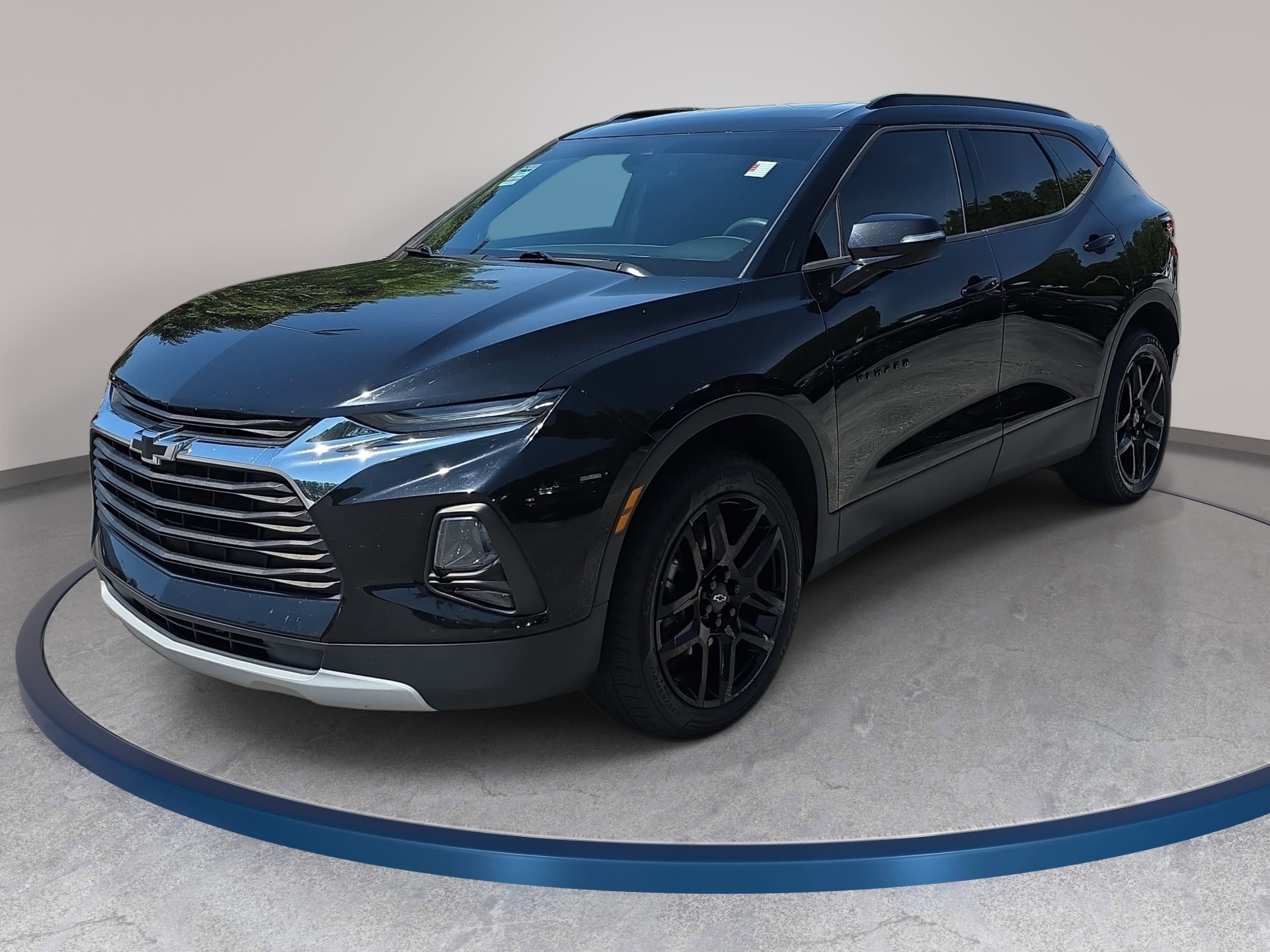 Used 2021 Chevrolet Blazer LT FWD image 1