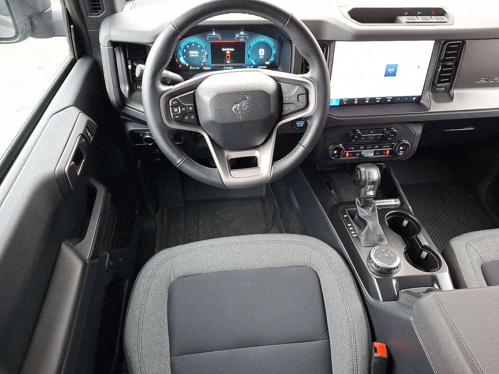 Used 2025 Ford Bronco Big Bend image 12