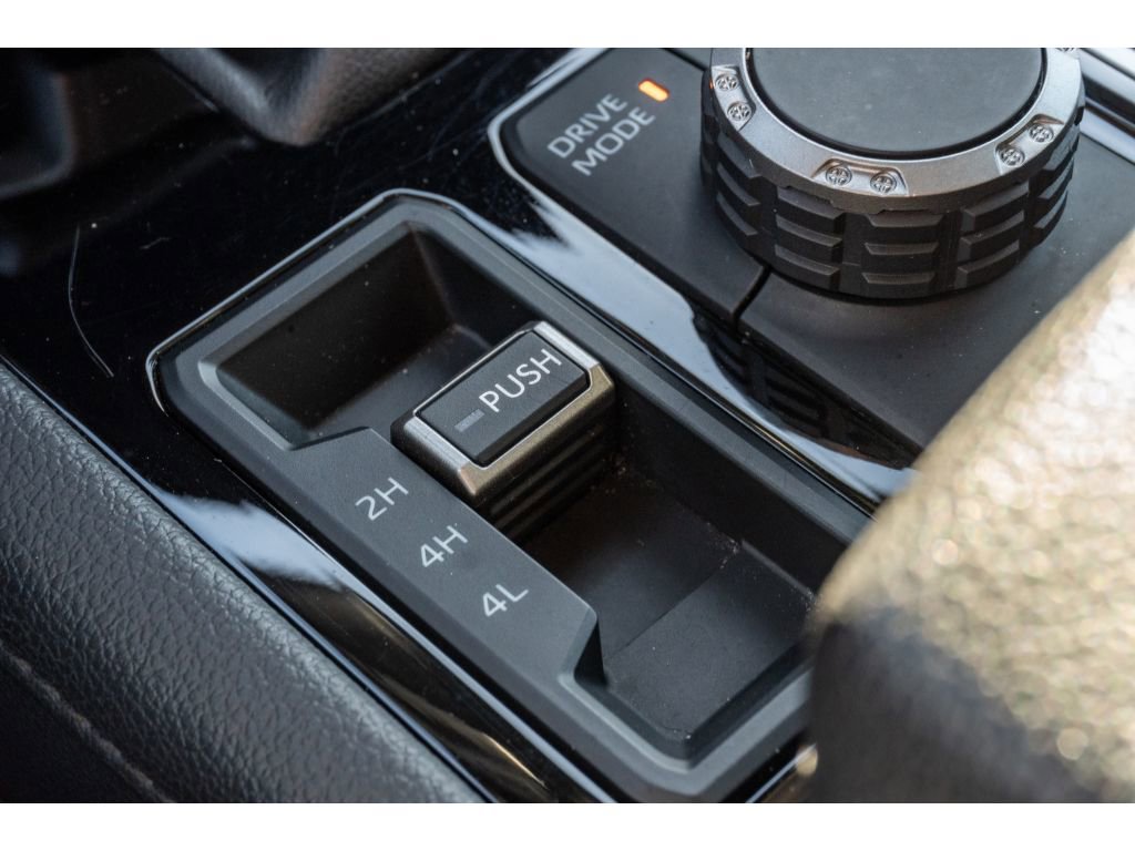 Used 2024 Toyota Sequoia Limited image 27