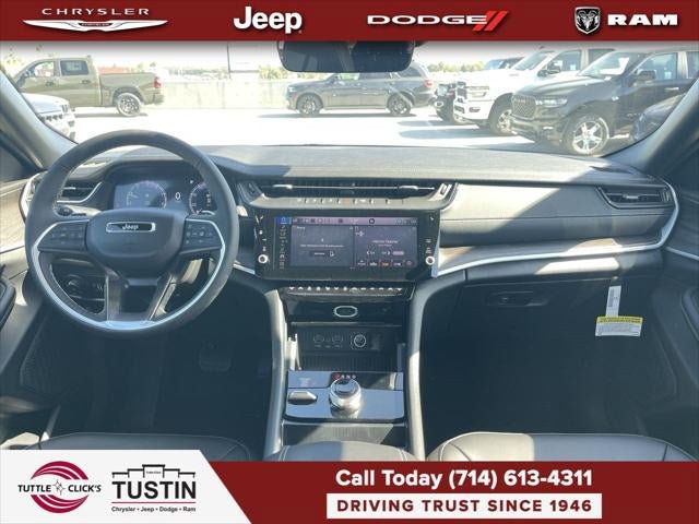 New 2027 Jeep Grand Cherokee Limited w/ Limited Altitude Package AWD/4WD image 52