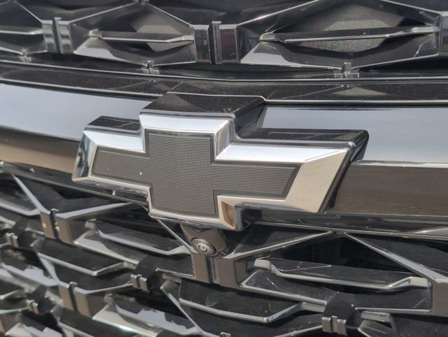 Used 2025 Chevrolet Traverse RS w/ LPO, Floor Liner Package image 38