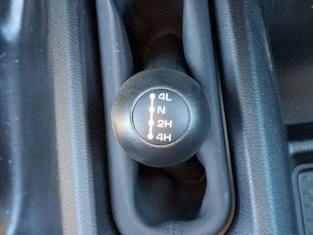 Used 2024 RAM 2500 Tradesman w/ Chrome Appearance Group image 24