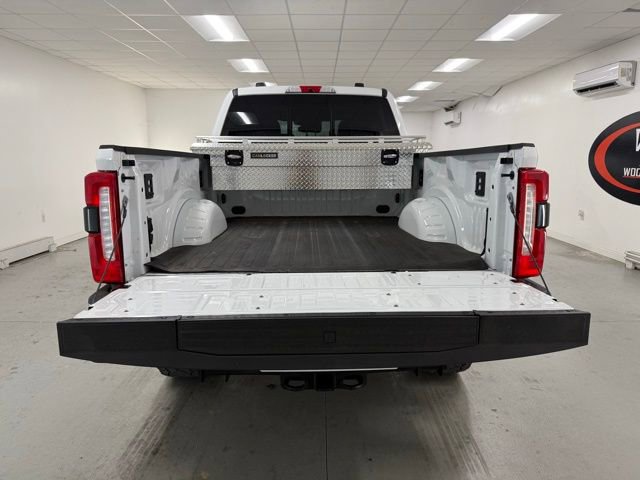 New 2025 Ford F350 Lariat w/ Lariat Ultimate Package image 8