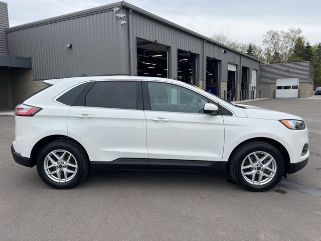 Used 2023 Ford Edge SEL w/ Convenience Package AWD/4WD image 4