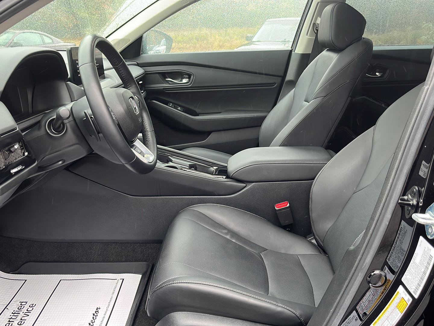 Used 2025 Honda Accord Touring image 2